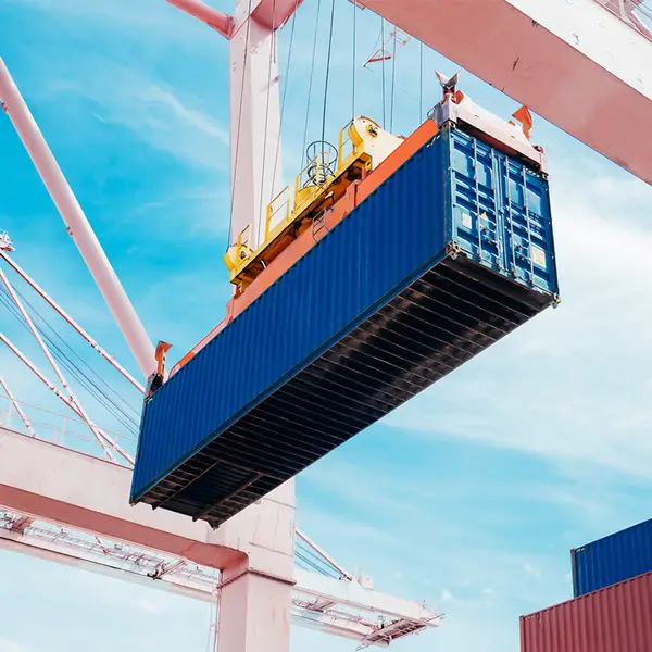 Servicii de transport maritim containerizat