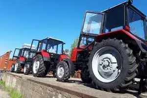 Logistic Services - Tractors' Loading