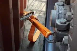 Logistic Services - Tractors' Loading